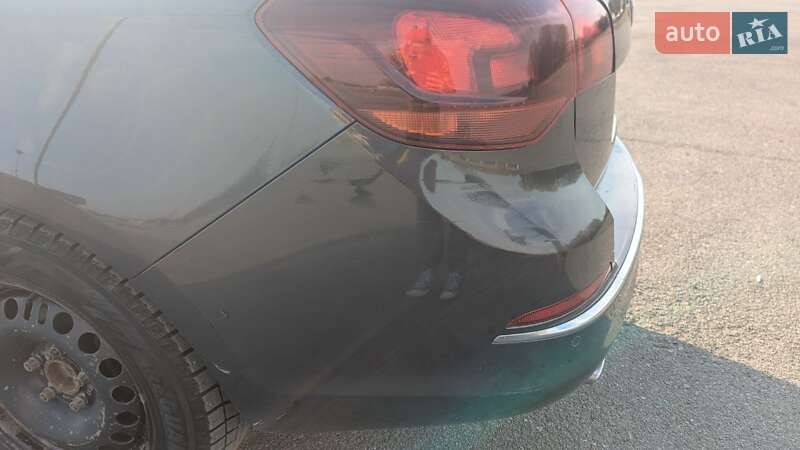 Універсал Opel Astra 2012 в Львові