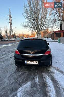 Хетчбек Opel Astra 2004 в 