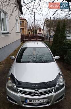 Універсал Opel Astra 2007 в 