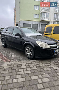 Универсал Opel Astra 2010 в 