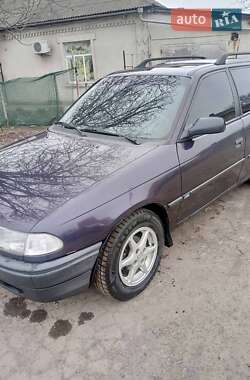 Универсал Opel Astra 1995 в Врадиевке