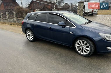 Универсал Opel Astra 2010 в 