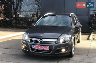 Універсал Opel Astra 2008 в Києві