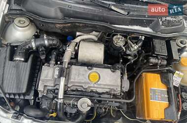 Хэтчбек Opel Astra 1998 в 