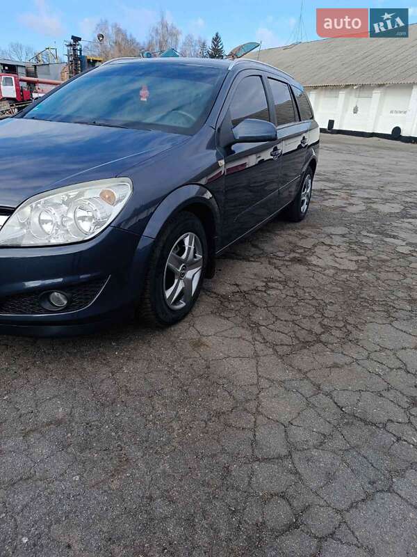 Універсал Opel Astra 2008 в Києві