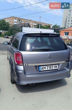 Универсал Opel Astra 2009 в 