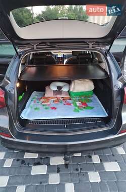 Универсал Opel Astra 2012 в 