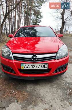 Хэтчбек Opel Astra 2006 в Киеве