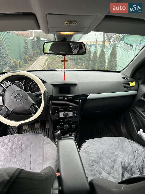 Универсал Opel Astra 2010 в Виннице фото 2 Универсал Opel Astra 2010 в Виннице