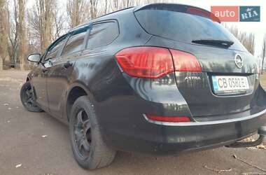 Універсал Opel Astra 2011 в 
