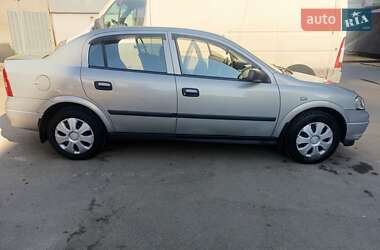 Седан Opel Astra 2007 в 