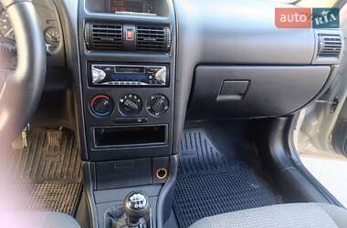 Седан Opel Astra 2007 в 