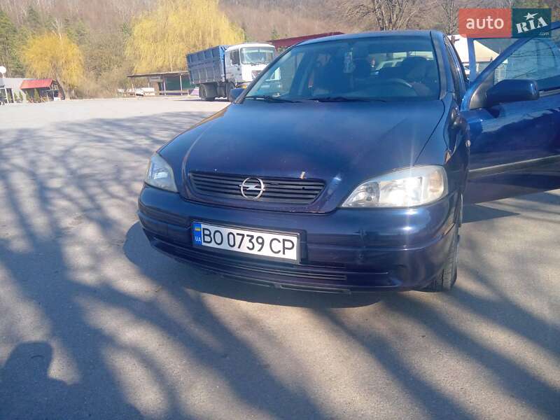 Opel Astra 2000