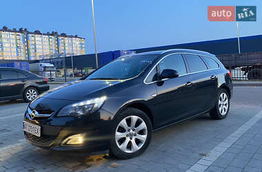 Универсал Opel Astra 2014 в 