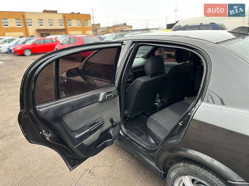 Седан Opel Astra 2008 в Рівному фото 14 Седан Opel Astra 2008 в Рівному