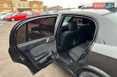 Седан Opel Astra 2008 в 