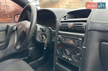 Седан Opel Astra 2008 в 