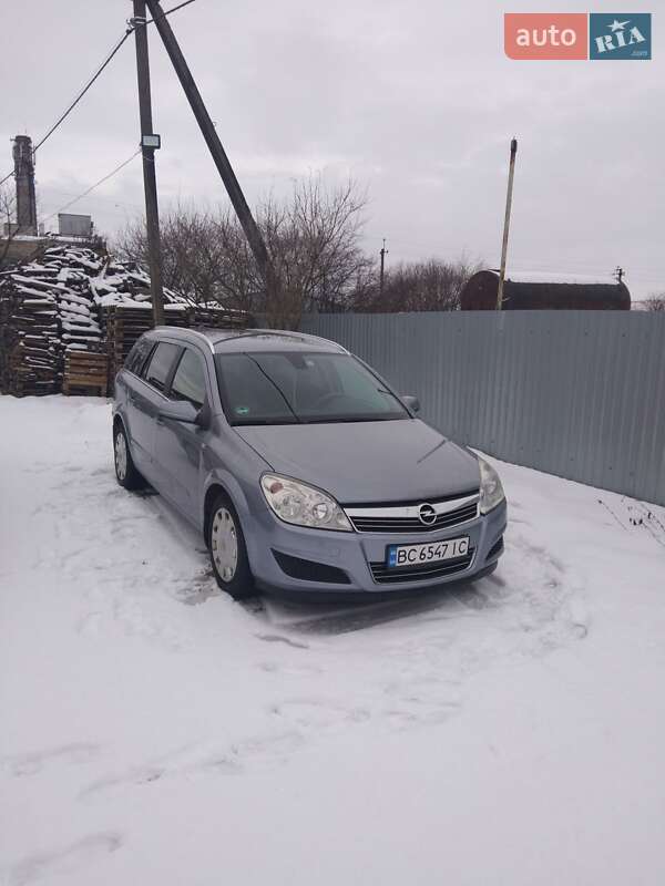 Универсал Opel Astra 2007 в Львове