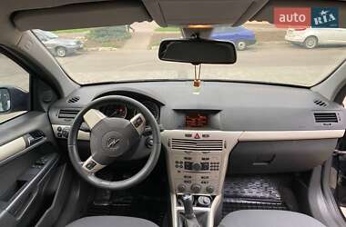 Универсал Opel Astra 2008 в 