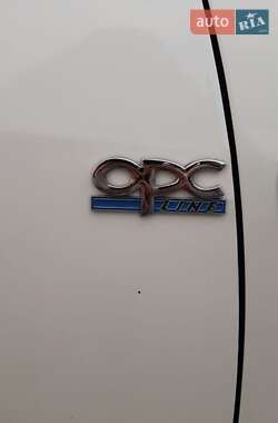 Хэтчбек Opel Astra 2011 в 