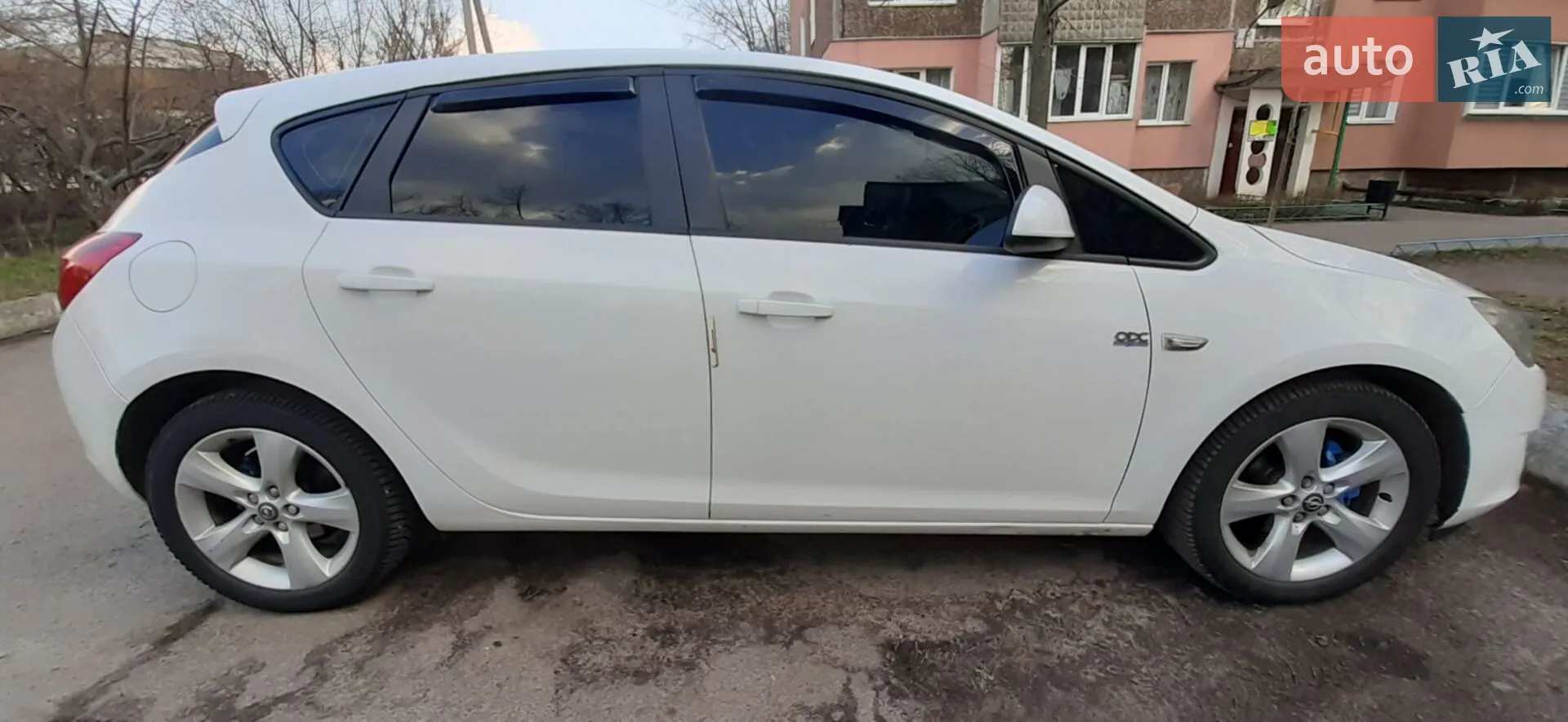 2011 Opel Astra - мініатюра 2
