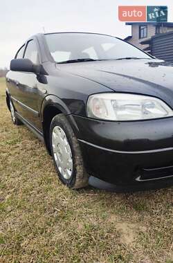 Седан Opel Astra 2008 в 