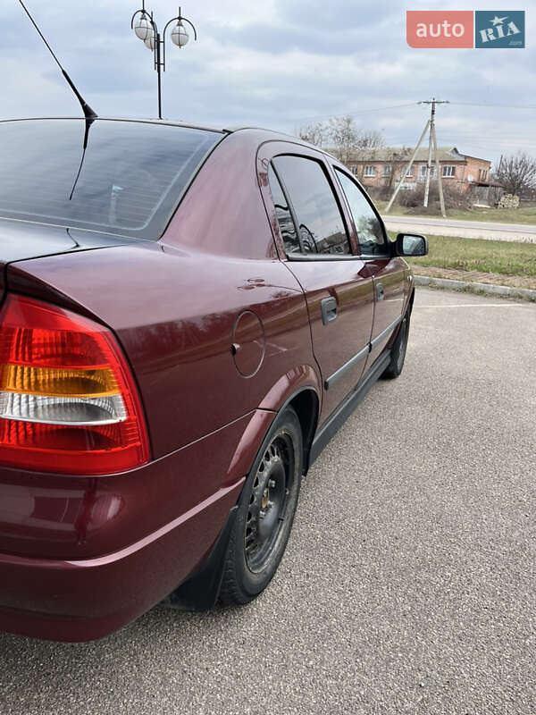 Седан Opel Astra 2007 в Білій Церкві