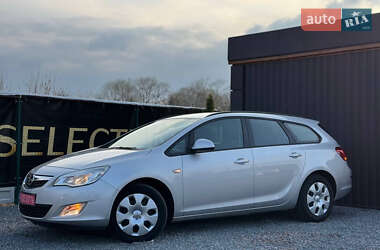 Универсал Opel Astra 2010 в 