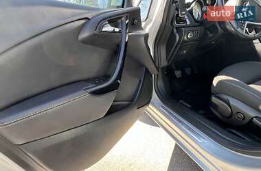 Универсал Opel Astra 2015 в 