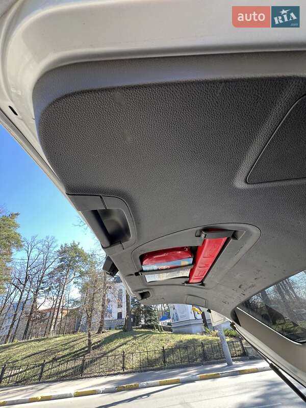 Універсал Opel Astra 2015 в Ірпені