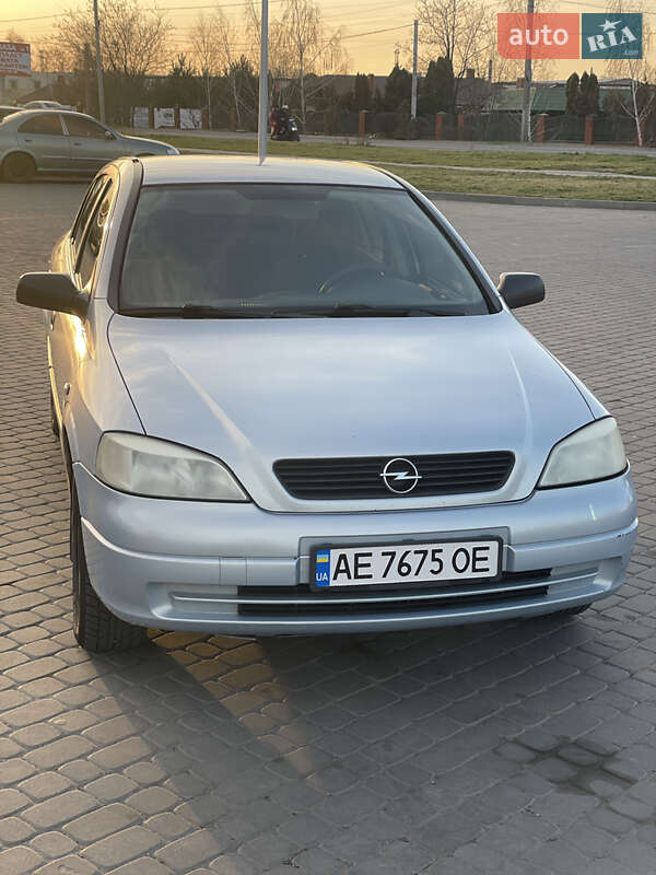 Opel Astra 2005