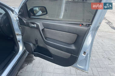 Седан Opel Astra 2005 в 
