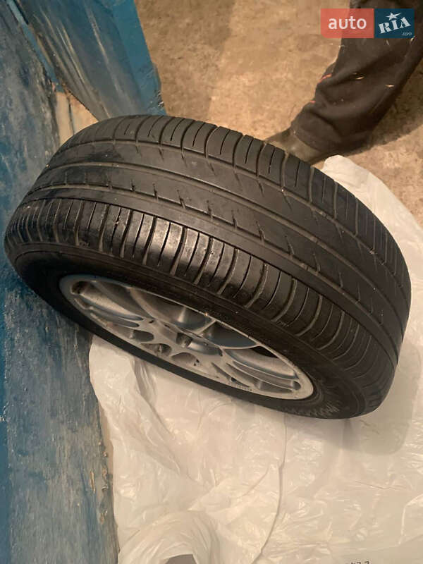 Седан Opel Astra 2005 в Новомосковську