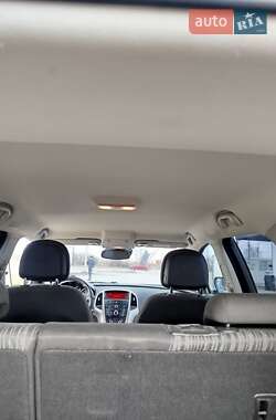 Універсал Opel Astra 2011 в 