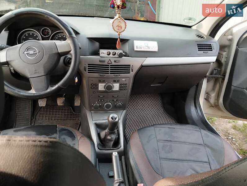 Opel Astra 2006