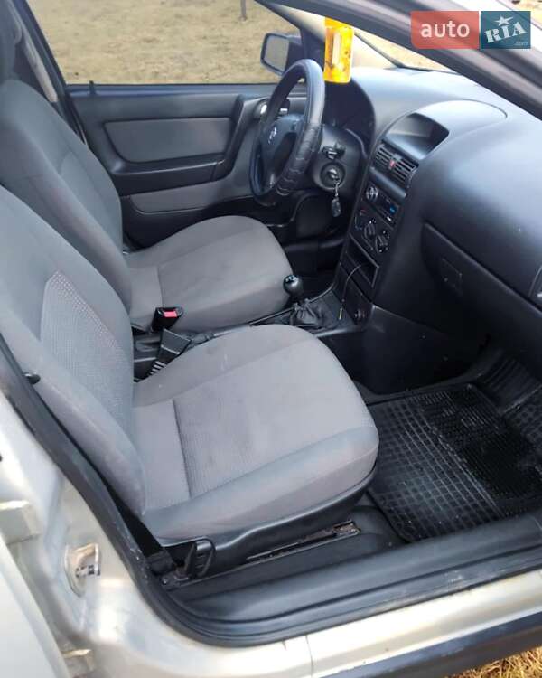 Хэтчбек Opel Astra 2007 в Турке фото 8 Хэтчбек Opel Astra 2007 в Турке