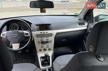 Универсал Opel Astra 2007 в 