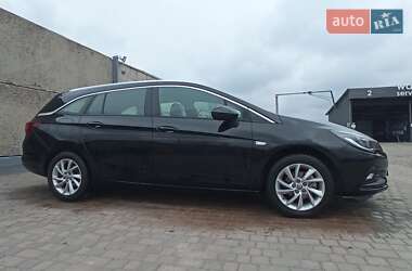 Універсал Opel Astra 2017 в 