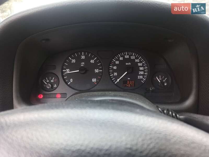 Універсал Opel Astra 2002 в Олександрії