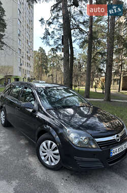 Универсал Opel Astra 2006 в 
