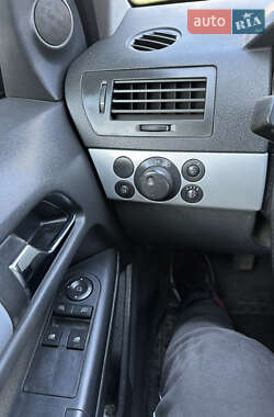 Универсал Opel Astra 2006 в 