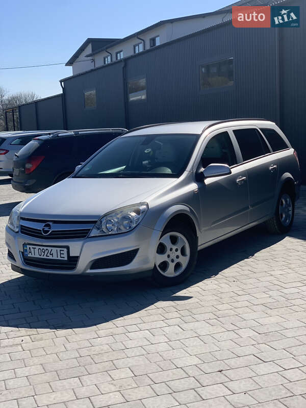 Opel Astra 2008