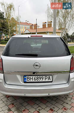 Універсал Opel Astra 2005 в 