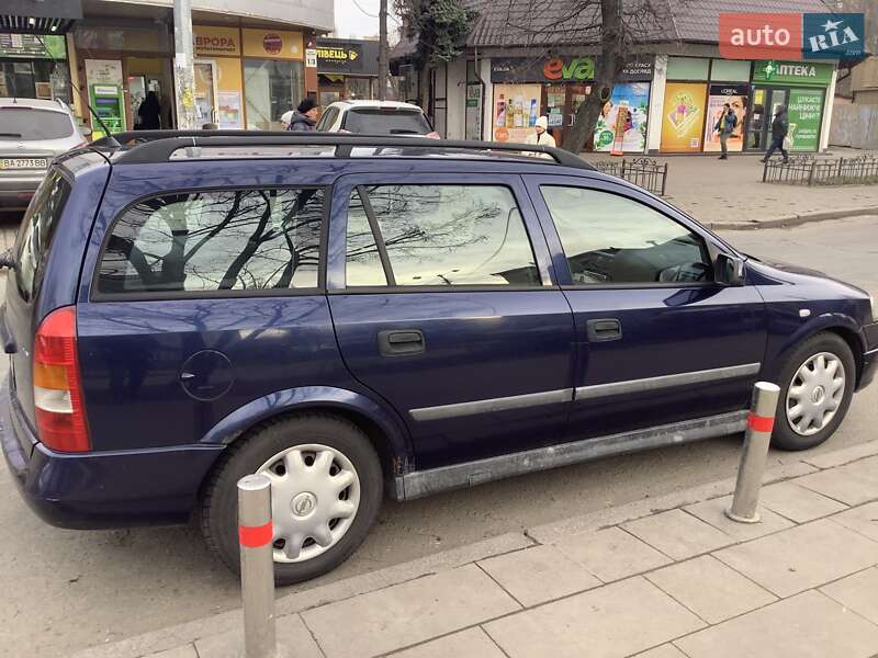 Универсал Opel Astra 2000 в Киеве