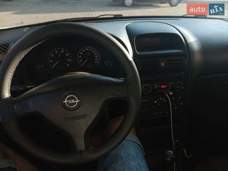 Седан Opel Astra 2006 в Голованевске фото 4 Седан Opel Astra 2006 в Голованевске