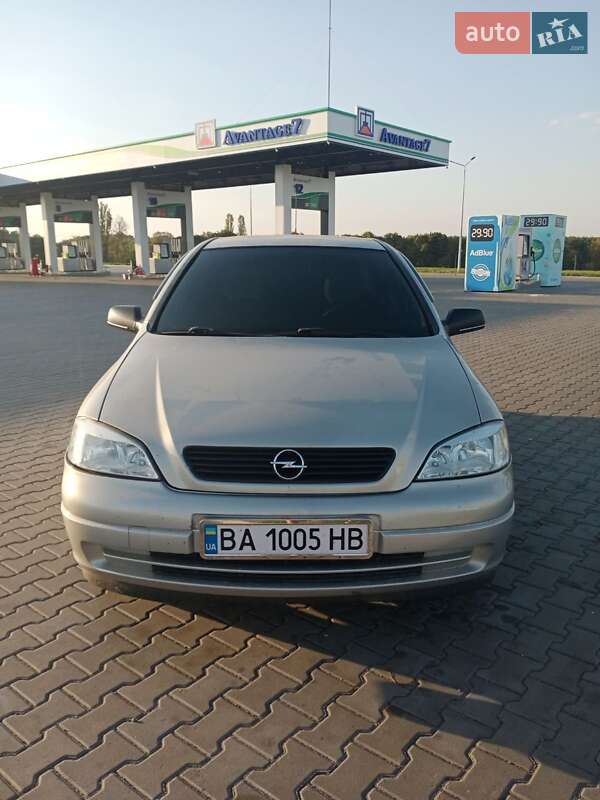 Седан Opel Astra 2006 в Голованевске фото 2 Седан Opel Astra 2006 в Голованевске