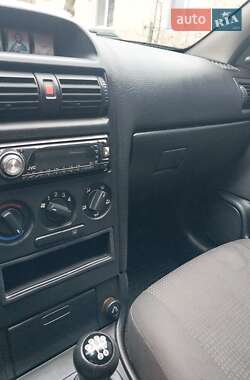 Седан Opel Astra 2008 в 
