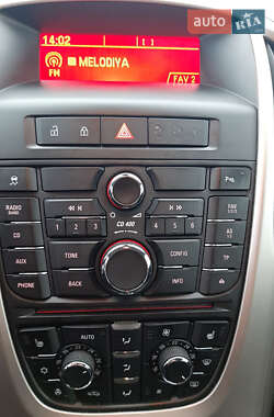 Универсал Opel Astra 2011 в 