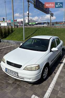 Седан Opel Astra 2001 в 