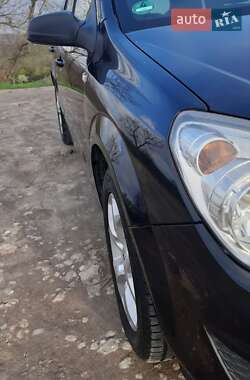 Универсал Opel Astra 2008 в 